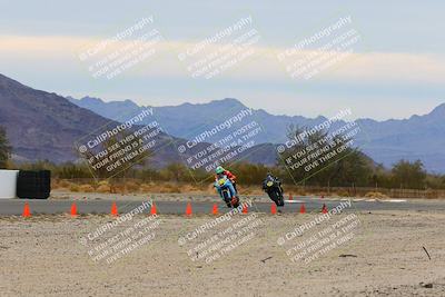 media/Jan-15-2022-CVMA (Sat) [[711e484971]]/Race 11 Amateur Supersport Middleweight/